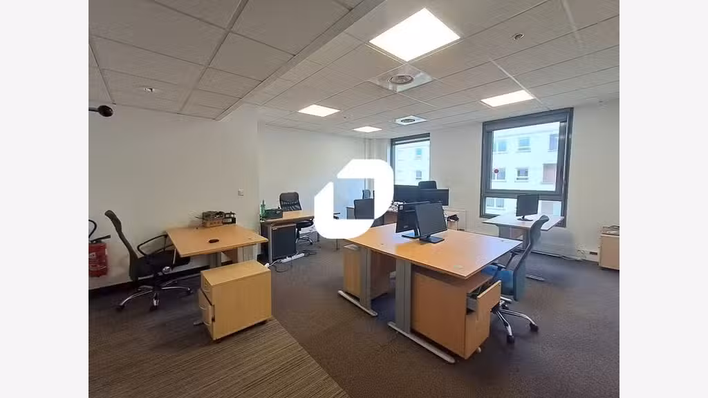 A louer Bureaux 100m² Rueil malmaison