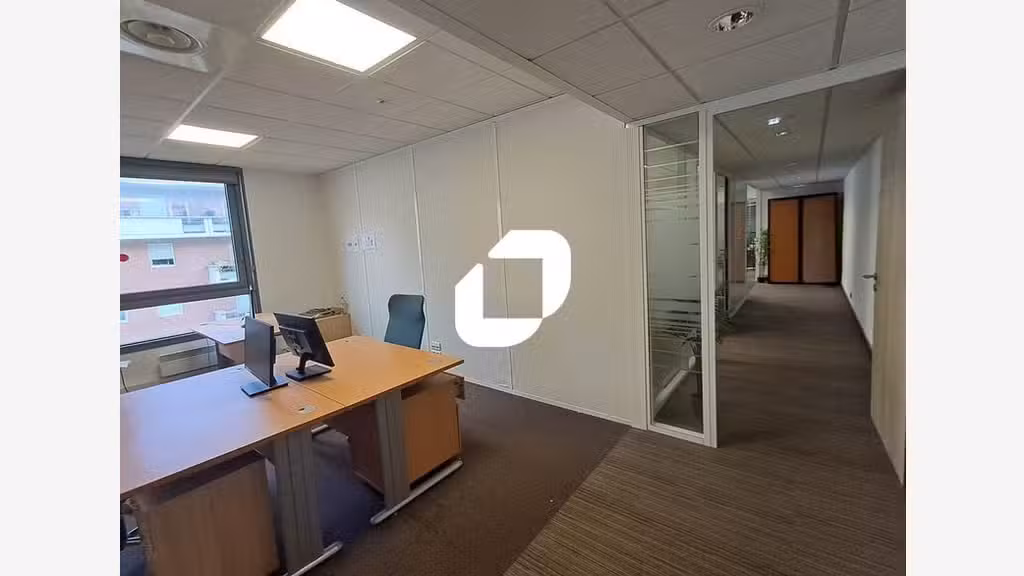 A louer Bureaux 100m² Rueil malmaison