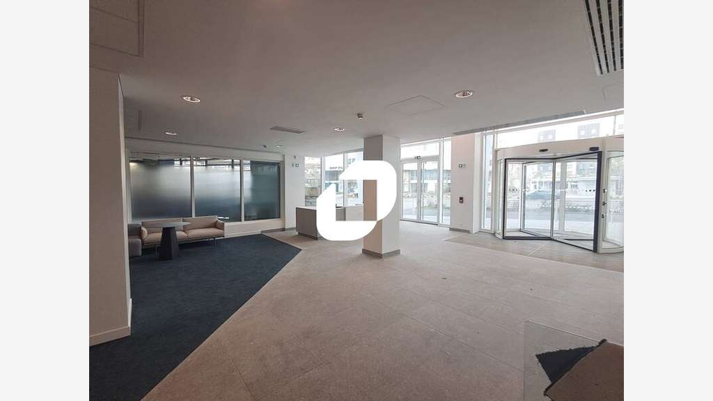A louer Bureaux 15500m² Rueil malmaison