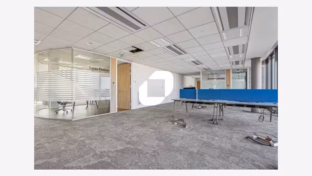 A louer Bureaux 628m² Rungis