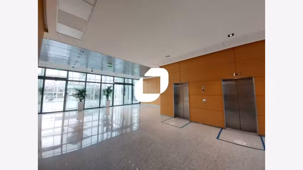 A louer Bureaux 1454m² Rungis