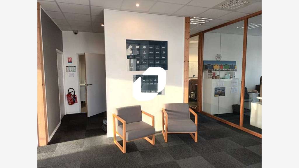 A louer Bureaux 300m² Sainghin en melantois
