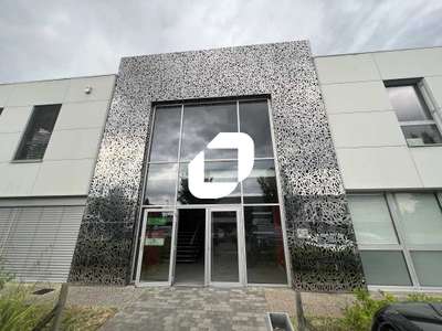 A louer Bureaux 351m² Sainghin en melantois
