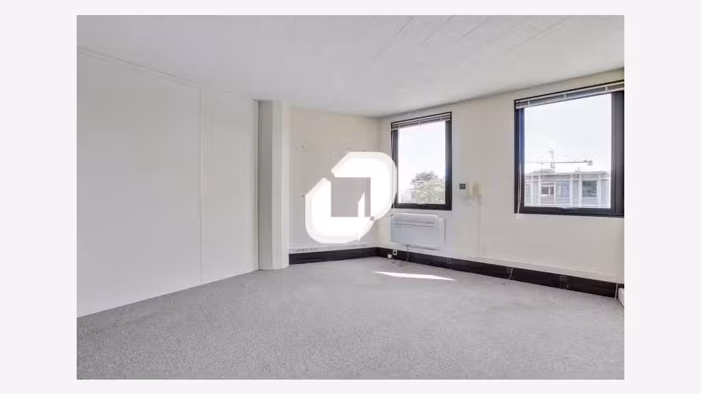 A louer Bureaux 370m² Saint aubin