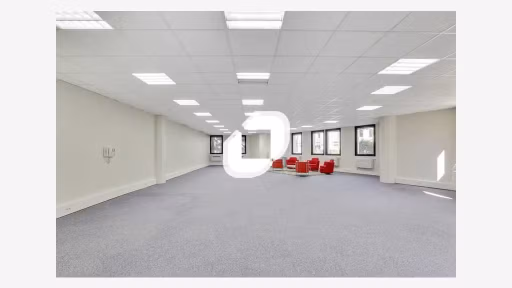 A louer Bureaux 370m² Saint aubin