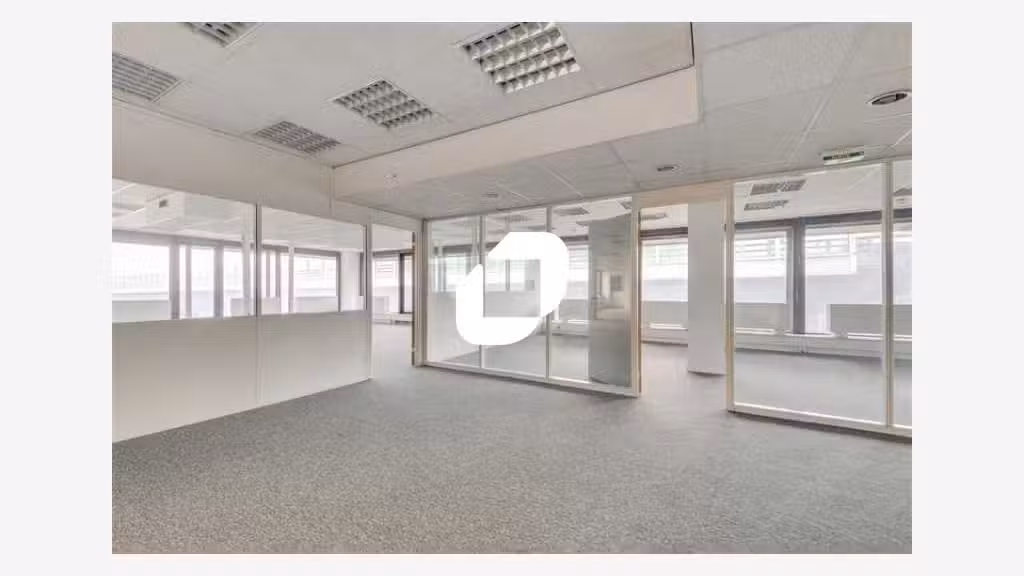 A louer Bureaux 430m² Saint cloud