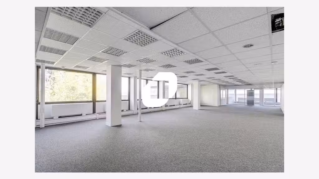 A louer Bureaux 430m² Saint cloud