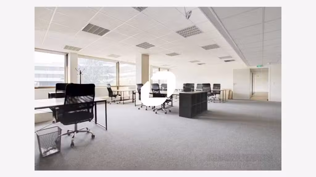A louer Bureaux 270m² Saint cloud