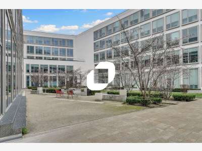 A louer Bureaux 7000m² Saint denis