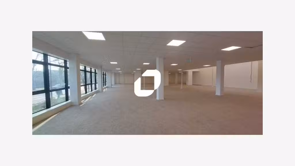 A louer Bureaux 1886m² Saint denis