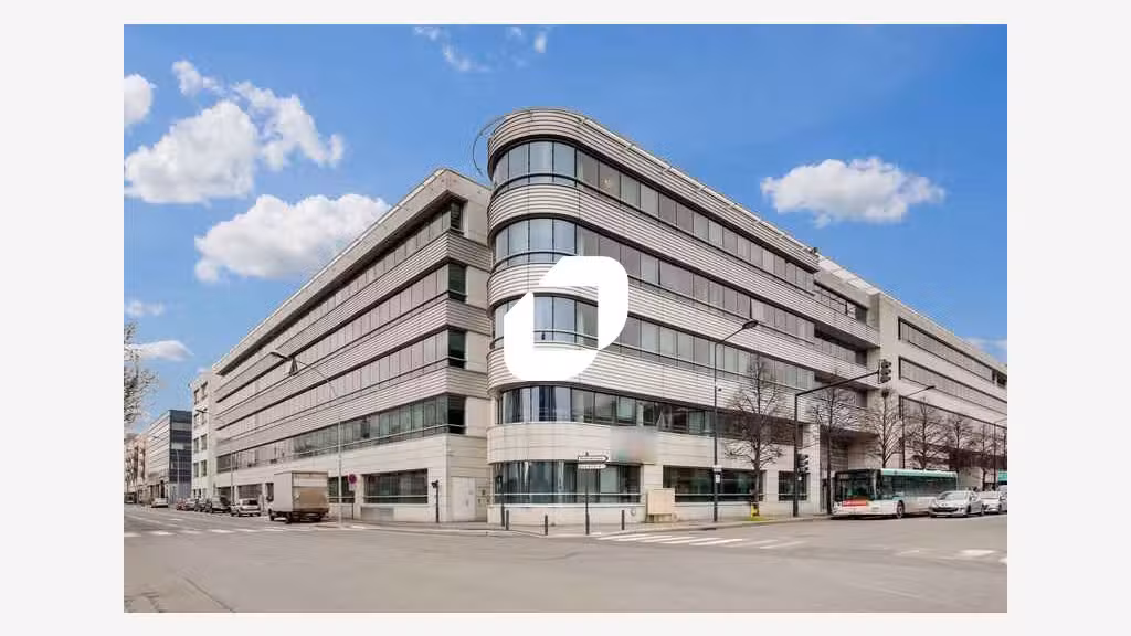 A louer Bureaux 1806m² Saint denis