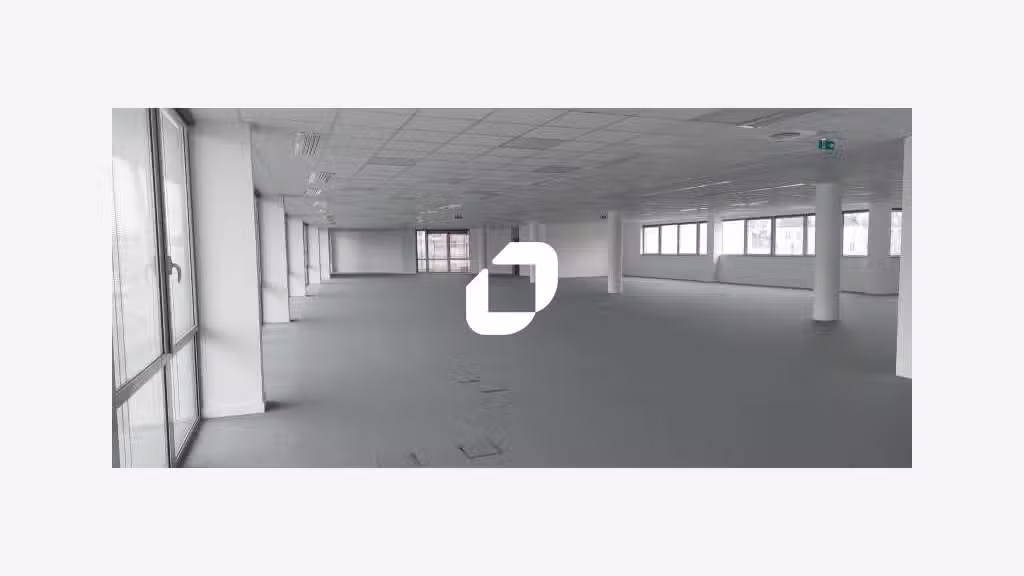 A louer Bureaux 3561m² Saint denis