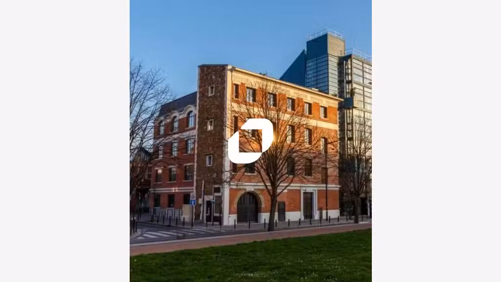 A louer Bureaux 749m² Saint denis