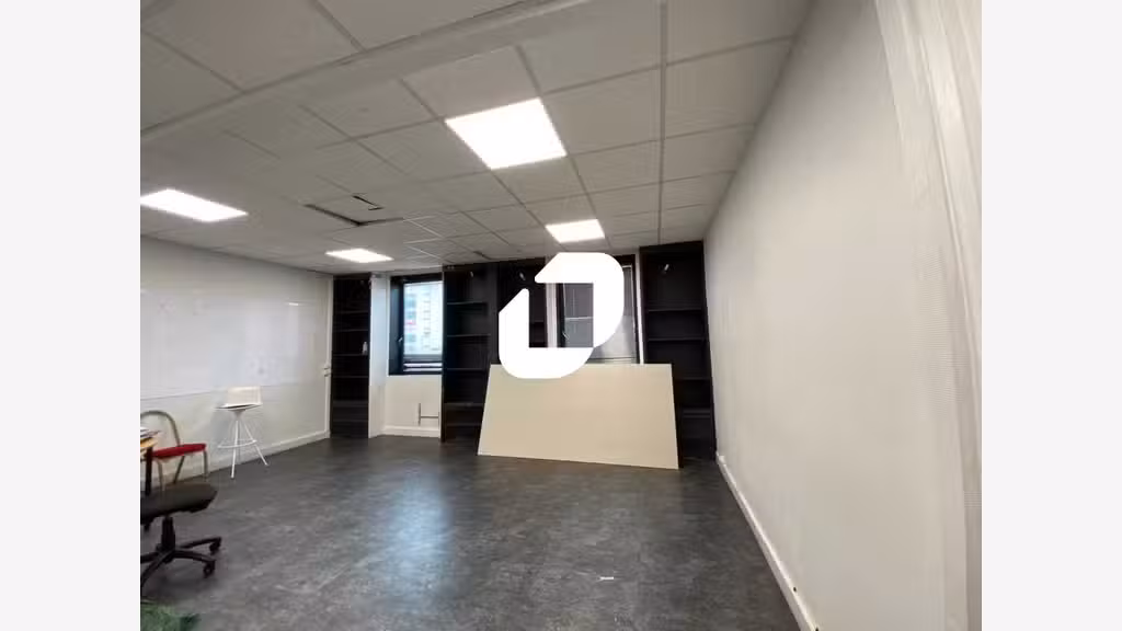 A louer Bureaux 115m² Saint denis