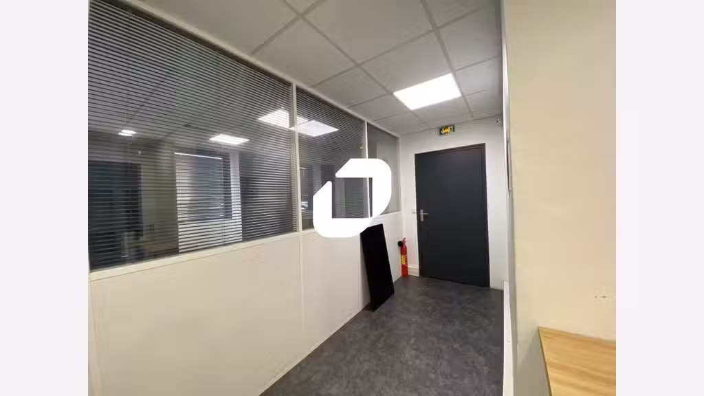A louer Bureaux 115m² Saint denis