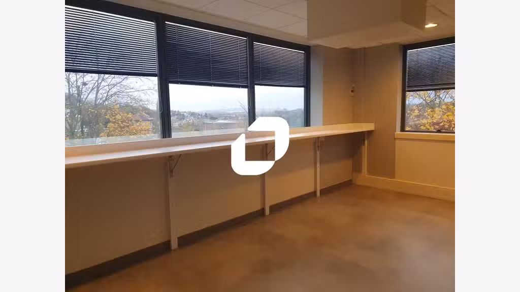 A louer Bureaux 517m² Saint germain en laye