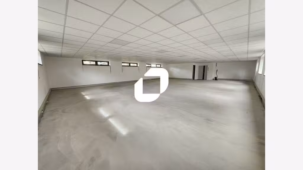 A louer Bureaux 715m² Saint germain en laye