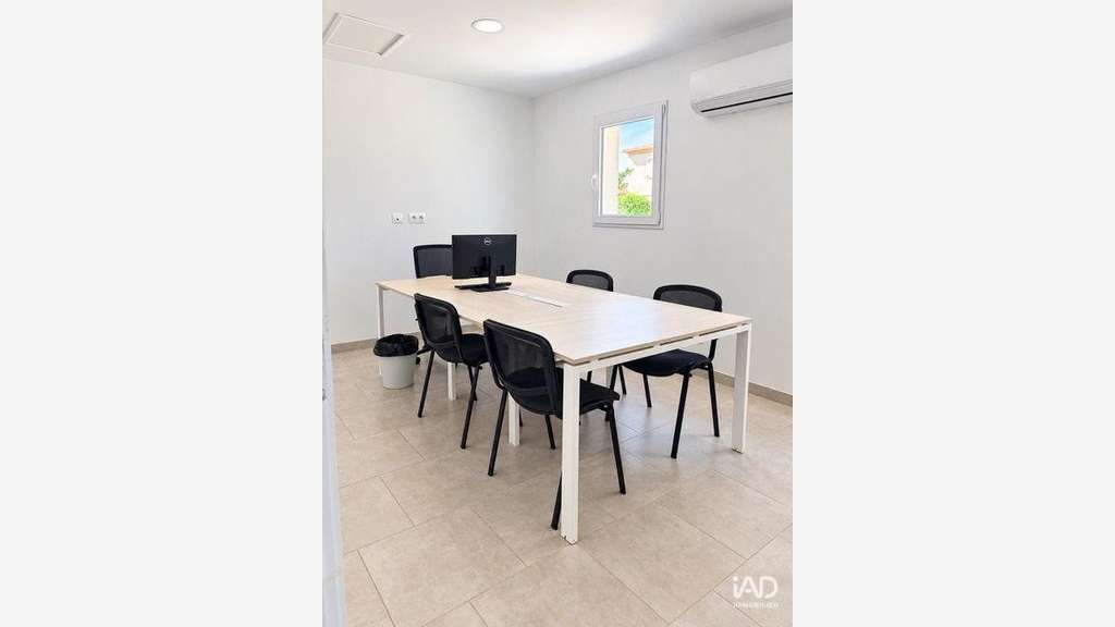 Bureau à Saint-Gilles