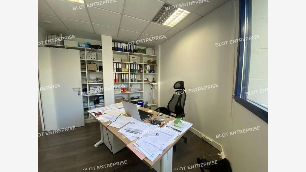 Loue bureaux 50m² St Grégoire parc de Brocéliande