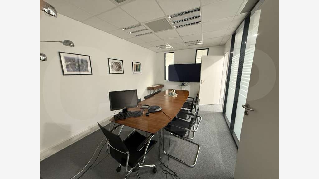A louer bureau 160m² à Saint Grégoire Parc Edonia