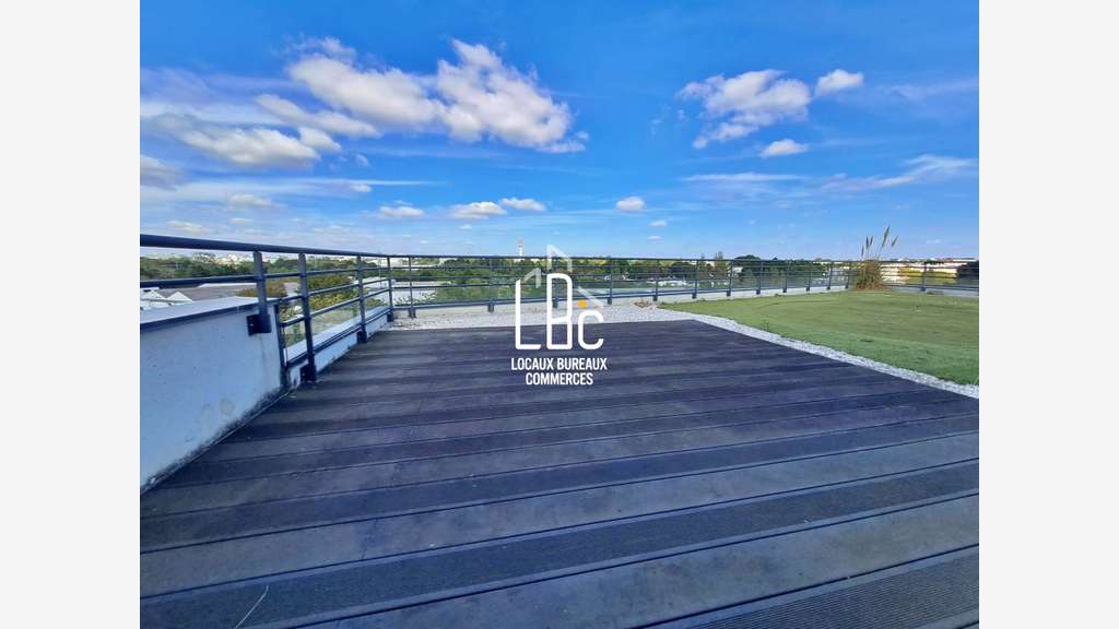 A louer bureaux 149m² R+5 à Saint-Herblain