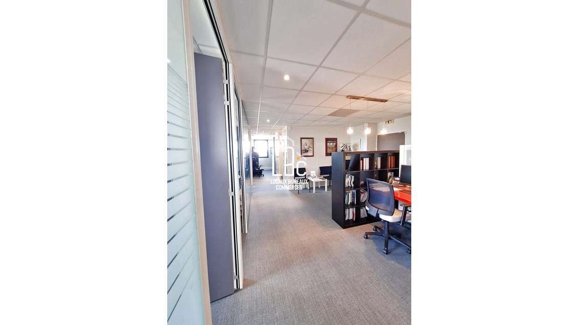 A louer bureaux 149m² R+5 à Saint-Herblain