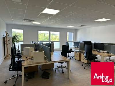 A louer bureau neuf 76m² à Saint Jean de Luz Nord