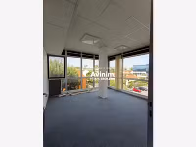 Bureaux 147 m² à louer – Face à CAP 3000