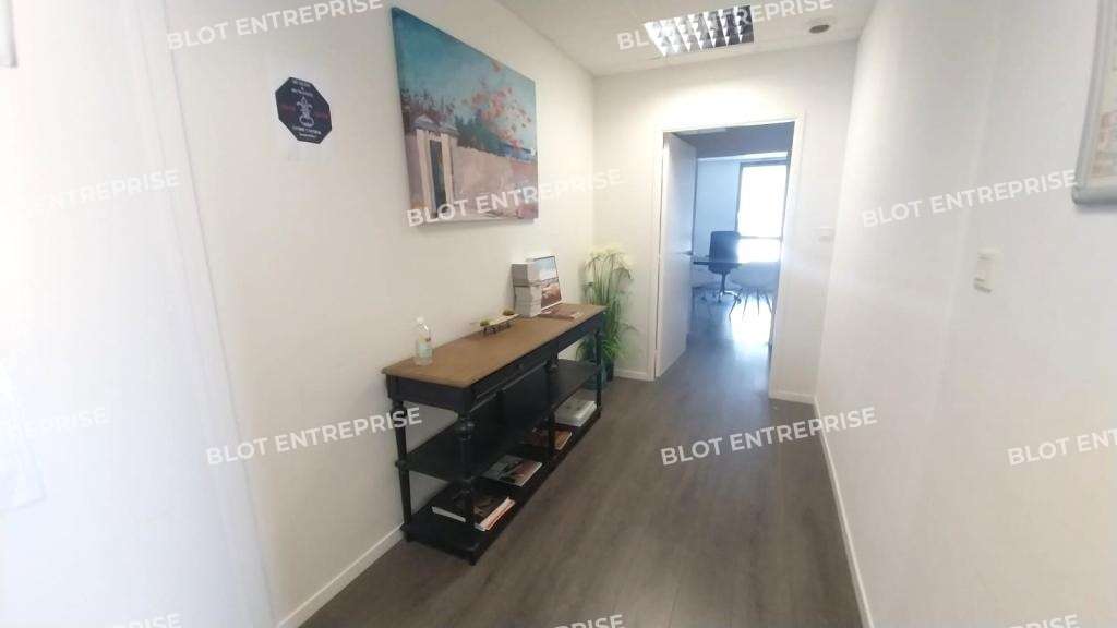 A LOUER - BUREAUX - SAINT-MALO - Bellevent - 2EME