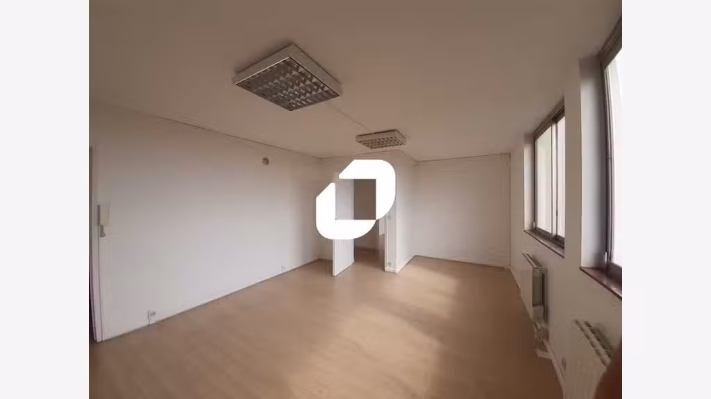 A louer Bureaux 300m² Saint maur des fosses