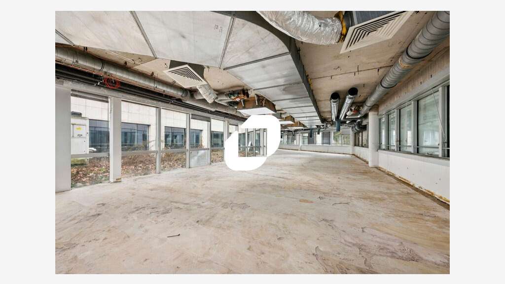 A louer Bureaux 7539m² Saint maurice