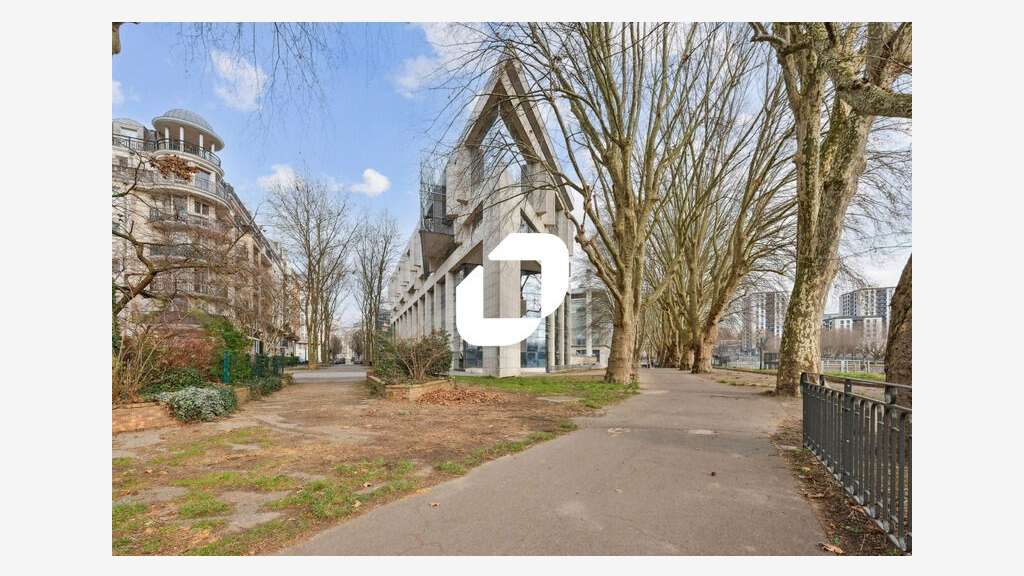 A louer Bureaux 7539m² Saint maurice