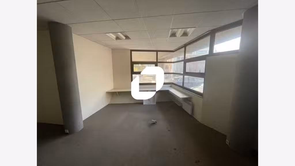 A louer Bureaux 440m² Saint maurice