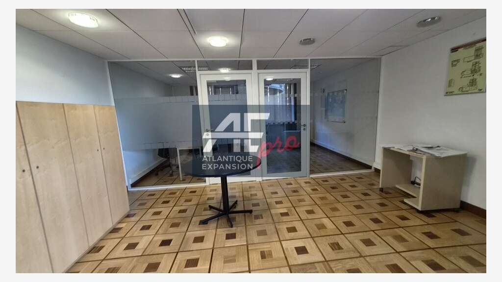 A louer bureaux 32m² en RDC PMR à Saint-Nazaire 
