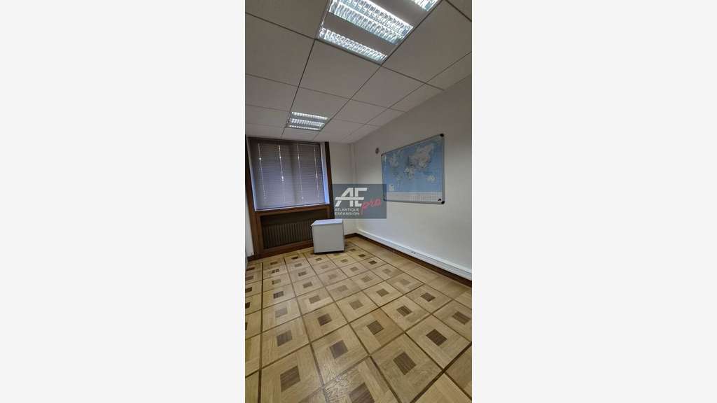 A louer bureaux 32m² en RDC PMR à Saint-Nazaire 