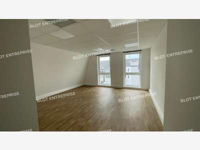 À LOUER - BUREAUX - 21 m²- SAINT NAZAIRE