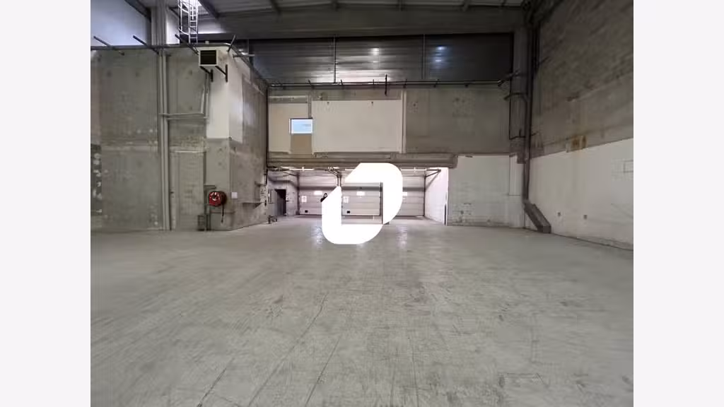 A louer Bureaux 1260m² Saint ouen