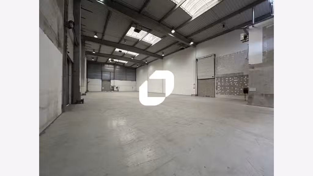 A louer Bureaux 1260m² Saint ouen