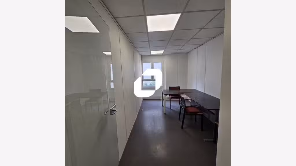 A louer Bureaux 160m² Saint ouen