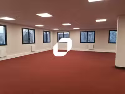 A louer Bureaux 152m² Saint ouen l'aumone