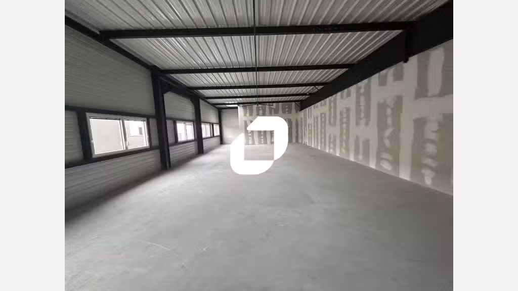 A louer Bureaux 150m² Saint pierre du perray