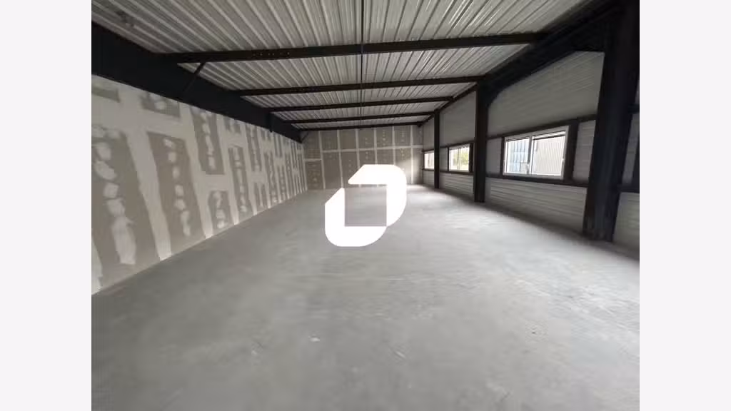 A louer Bureaux 150m² Saint pierre du perray