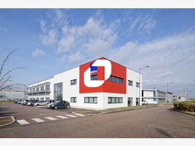 A louer Bureaux 1748m² Saint priest
