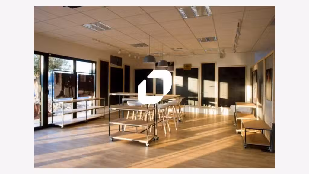 A louer Bureaux 1065m² Saint priest