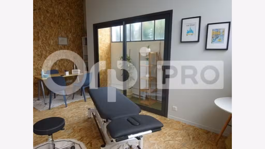 A louer bureau 20m² lumineux Saint-Vincent-Tyrosse