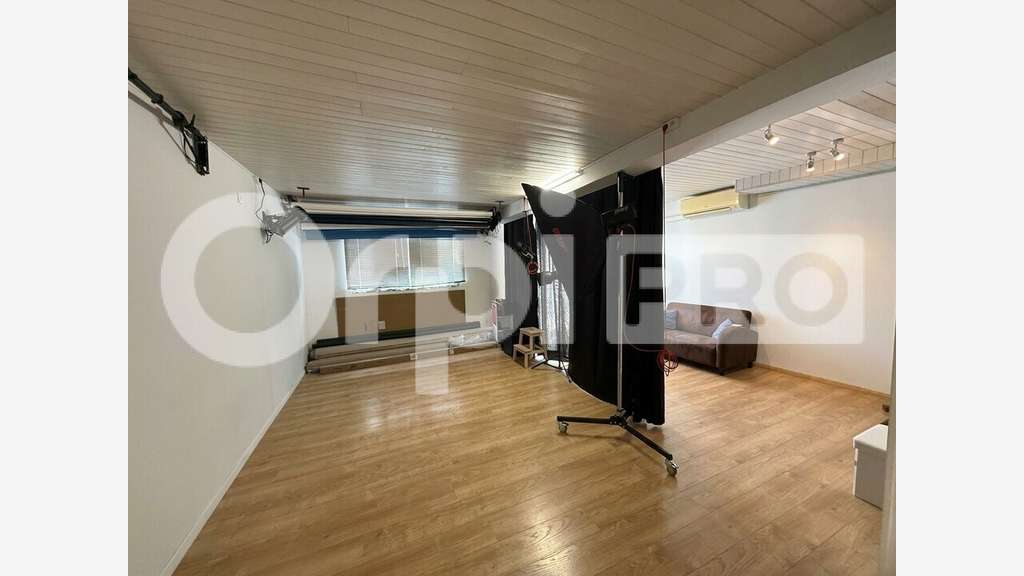 SAINT-VINCENT-DE-TYROSSE - LOCAL COMMERCIAL OU