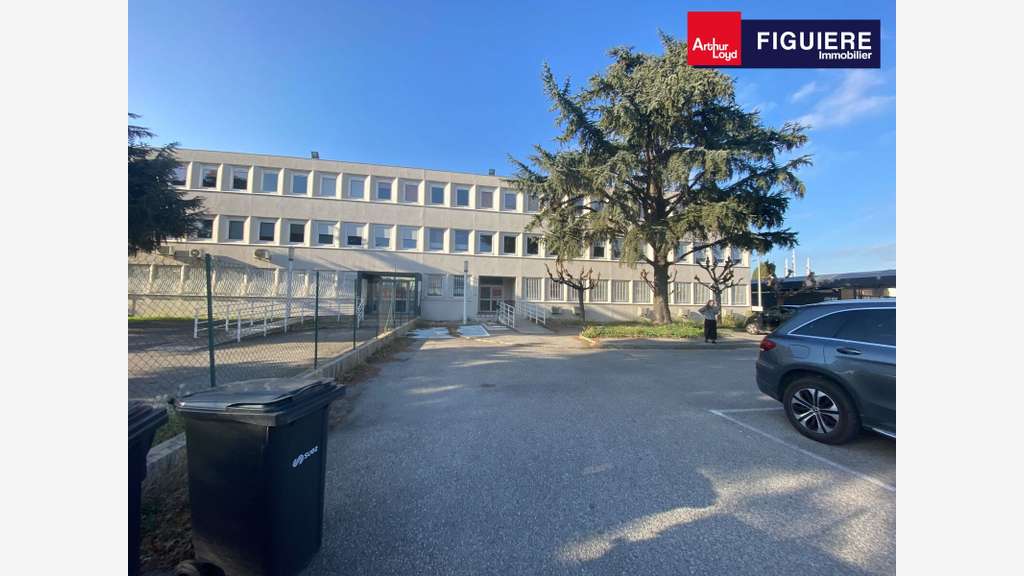 Bureaux aménagés 471m² PMR à louer ZA La Gandonne