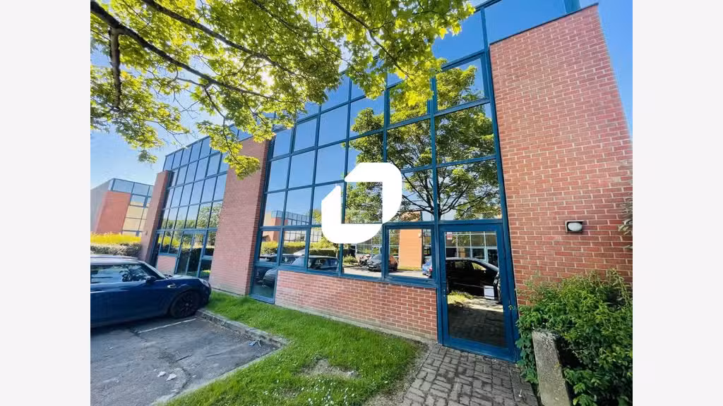 A louer Bureaux 332m² Savigny le temple