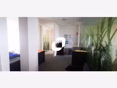 A louer Bureaux 245m² Serris