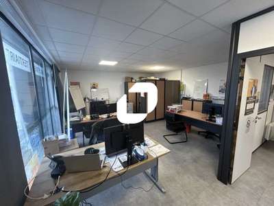 A louer Bureaux 60m² Servon